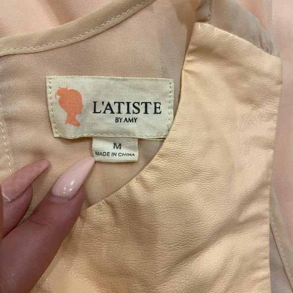 Dress - Picture 3 of 3